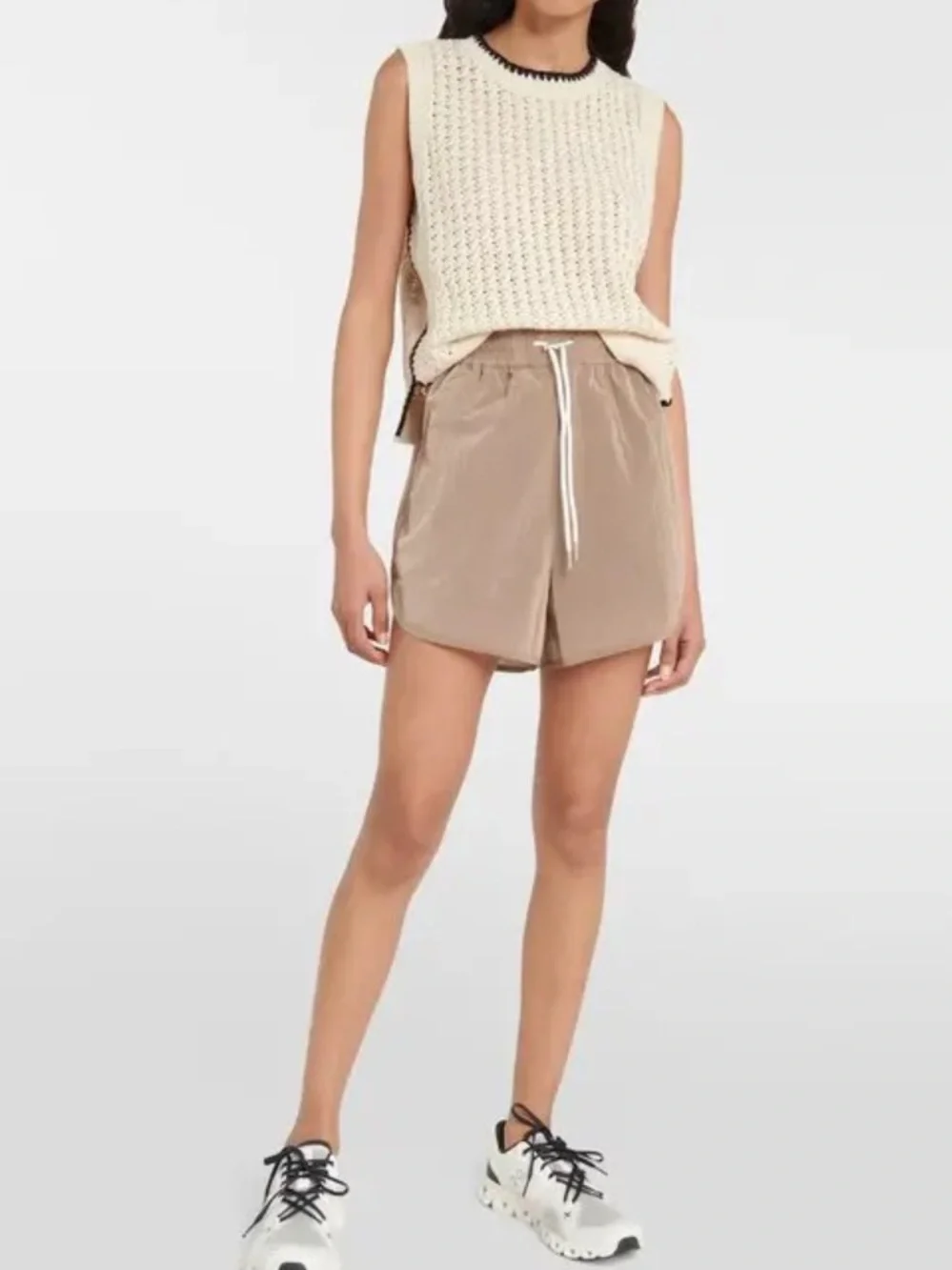 Varley Harmon High Rise Short 4